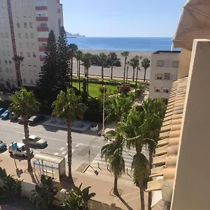 Apartamento Precioso Atico A Pie De Playa Con Piscina., Motril